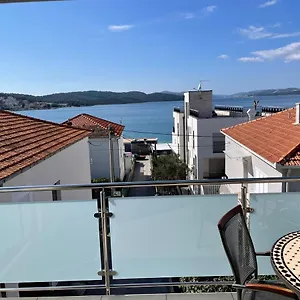 Cavar , Trogir Horvátország