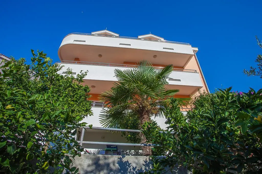 Villa Julian Zadar Guest house
