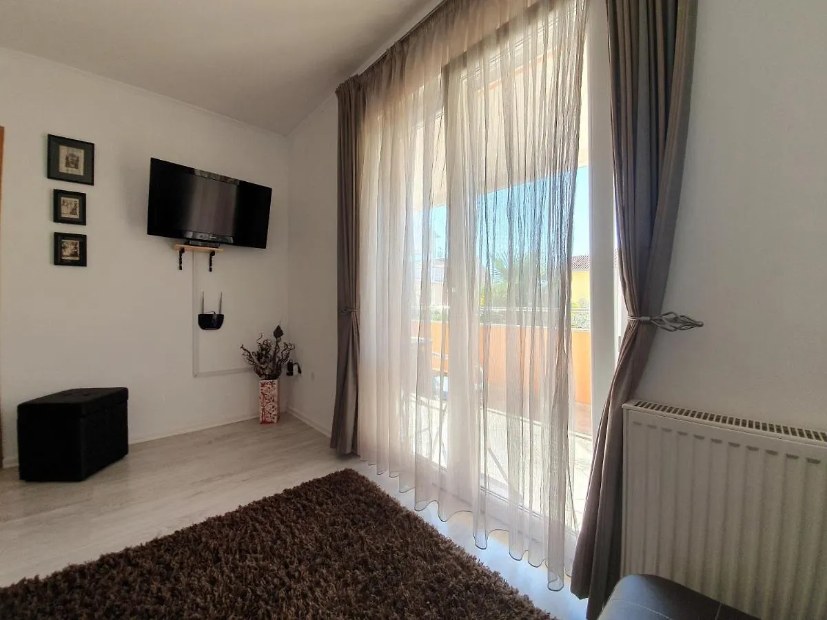 Villa Julian Zadar Guest house
