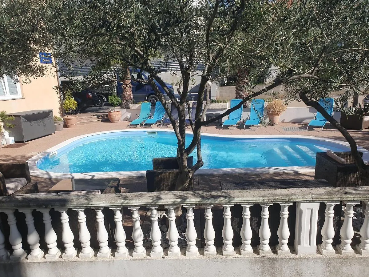 Guest house Villa Julian Zadar