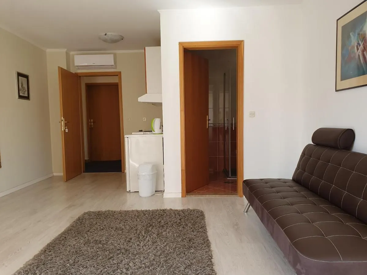 Villa Julian Zadar Guest house
